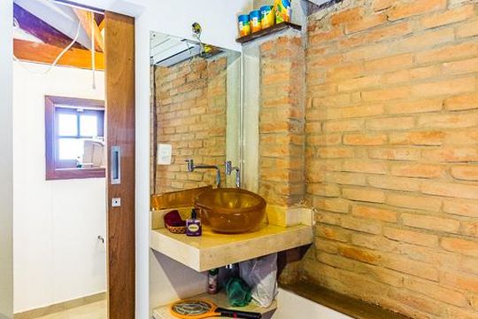 Casa em Perdizes, 3 quartos, 2 suítes, mobiliada. Oportunidades para comprar. — Banheiro 1