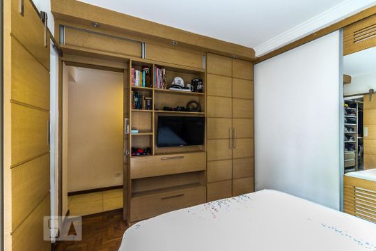 Casa em Perdizes, 3 quartos, 2 suítes, mobiliada. Oportunidades para comprar. — Suíte 2