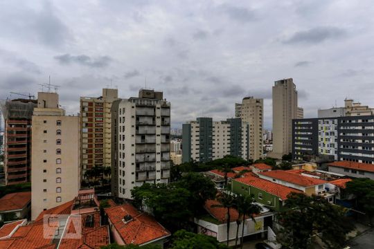 Venda de apartamento em Sumarezinho: 2 quartos, piscina e academia no condomínio. — Vista