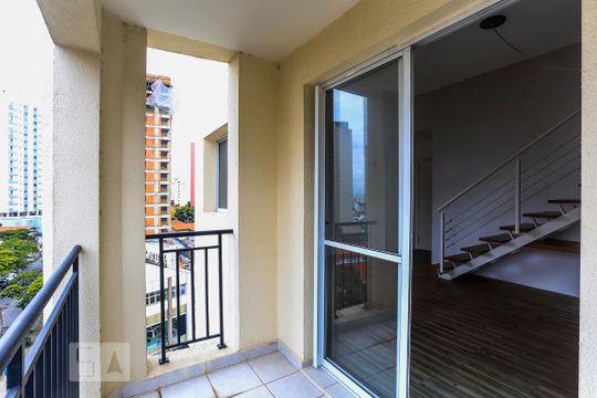 Venda de apartamento em Sumarezinho: 2 quartos, piscina e academia no condomínio. — Varanda da Sala