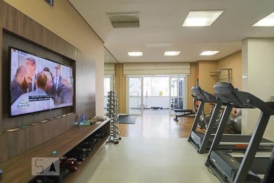Apartamento à venda na Bela Vista, mobiliado, com 2 quartos (1 suíte) e varanda. — Academia