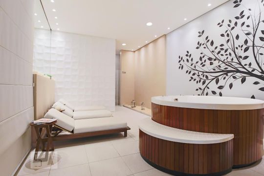 Apartamento à venda na Bela Vista, mobiliado, com 2 quartos (1 suíte) e varanda. — Sauna