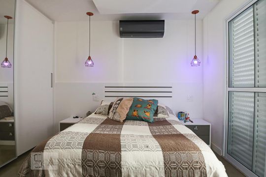 Apartamento à venda na Bela Vista, mobiliado, com 2 quartos (1 suíte) e varanda. — Quarto 1