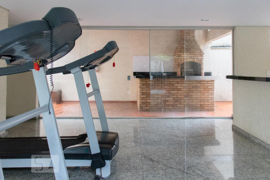 Apartamento à venda em Vila Mariana. Possui 4 quartos, quintal, closet e aceita pets. — Área comum - Salão de festas