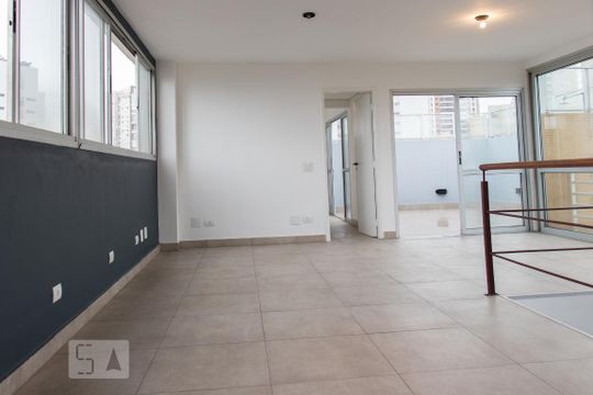 Apartamento à venda em Vila Mariana. Possui 4 quartos, quintal, closet e aceita pets. — Sala 2