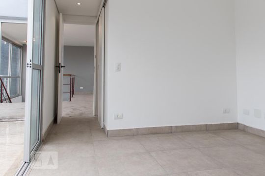 Apartamento à venda em Vila Mariana. Possui 4 quartos, quintal, closet e aceita pets. — Suite 2