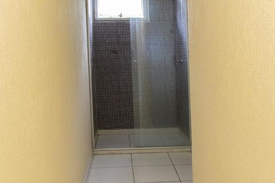 Apartamento à venda em Vila Mariana. Possui 4 quartos, quintal, closet e aceita pets. — Área Comum - Sauna 