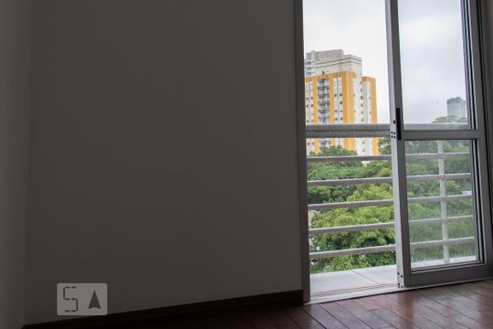 Apartamento à venda em Vila Mariana. Possui 4 quartos, quintal, closet e aceita pets. — Quarto 2