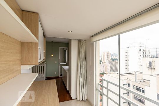 Compra: apartamento na Vila Olímpia, 2 quartos, academia e quintal. — Suíte 2