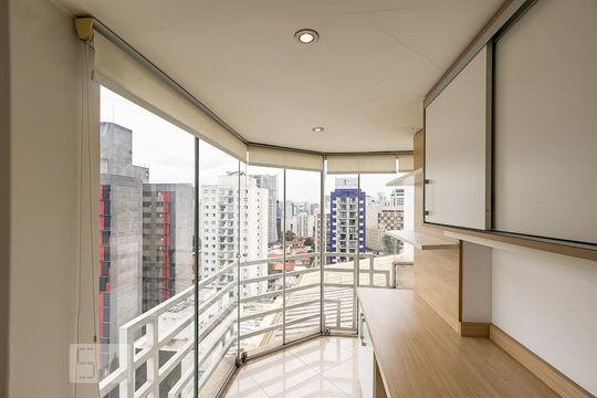 Compra: apartamento na Vila Olímpia, 2 quartos, academia e quintal. — Suíte 2