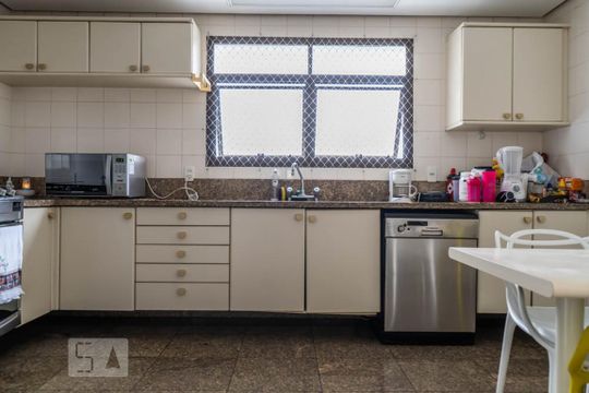 Apartamento para comprar no Jardim Paulista. Venda com 4 quartos, varanda e aceita pets. — foto 25