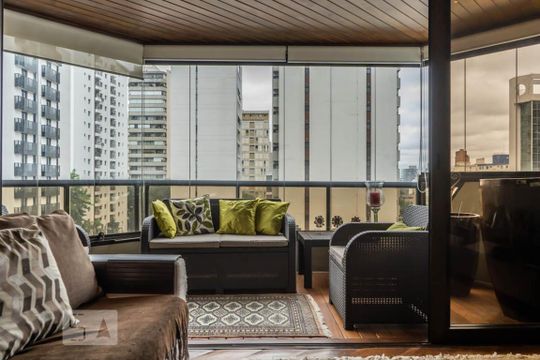 Apartamento para comprar no Jardim Paulista. Venda com 4 quartos, varanda e aceita pets. — foto 5