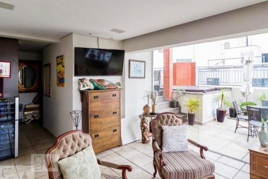 Apartamento com 2 quartos à venda na Vila Pompéia, com varanda e piscina no condomínio. — Sala 02