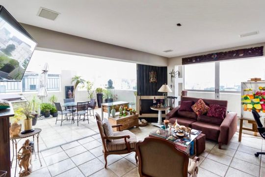Apartamento com 2 quartos à venda na Vila Pompéia, com varanda e piscina no condomínio. — Sala 02