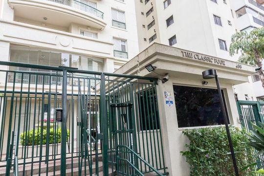 Apartamento com 2 quartos à venda na Vila Pompéia, com varanda e piscina no condomínio. — Fachada