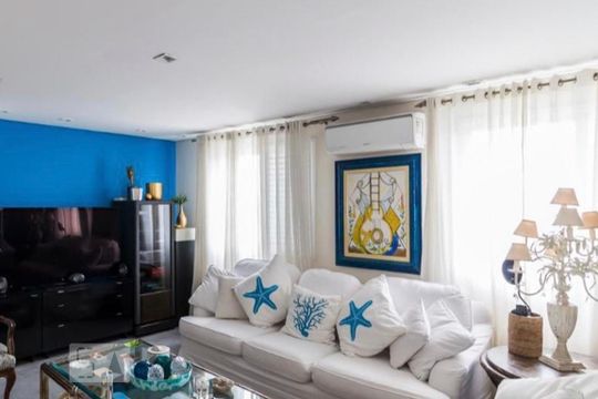 Apartamento com 2 quartos à venda na Vila Pompéia, com varanda e piscina no condomínio. — Sala 02