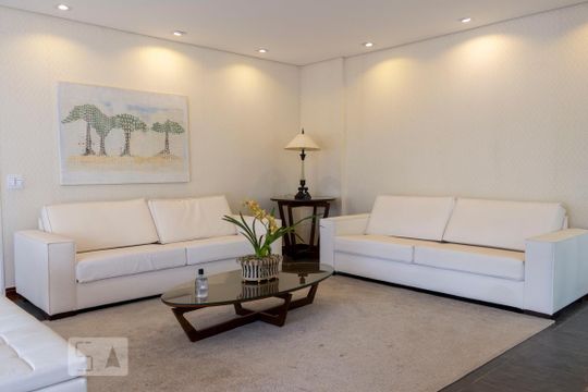 Apartamento na Vila Mariana com 2 suítes, varanda e piscina. Ideal para compra e animais de estimação. — Área comum - Sala de Jantar