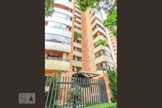 Comprar apartamento com 4 quartos e varanda, aceita pets. — Fachada