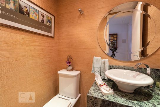 Comprar apartamento com 4 quartos e varanda, aceita pets. — Lavabo
