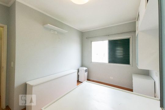 Venda de apartamento mobiliado com 3 quartos e piscina no condomínio. — Quarto 1