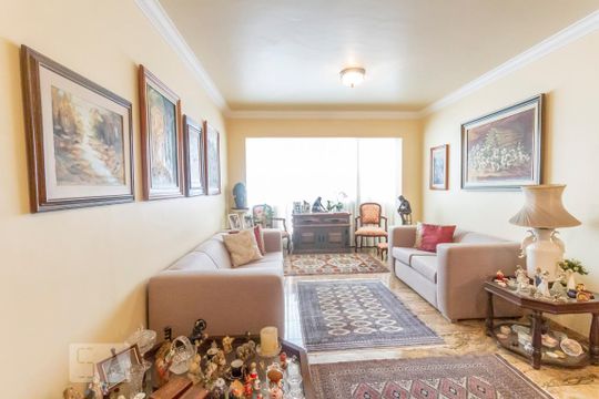 Compra de apartamento em Perdizes: 3 quartos, 1 suíte, churrasqueira. — Sala