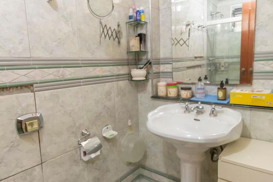 Compra de apartamento em Perdizes: 3 quartos, 1 suíte, churrasqueira. — Banheiro 1