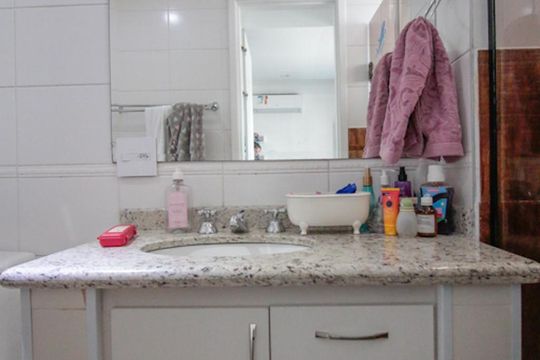 Venda de apartamento com 3 quartos, varanda gourmet, academia e permite pets em Perdizes para compra. — banheiro