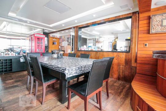 Venda de apartamento com 3 quartos, varanda gourmet, academia e permite pets em Perdizes para compra. — sala
