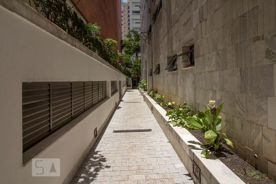 Compra de apartamento mobiliado com 4 quartos, 3 suítes e instalações de churrasqueira e academia. — foto 86
