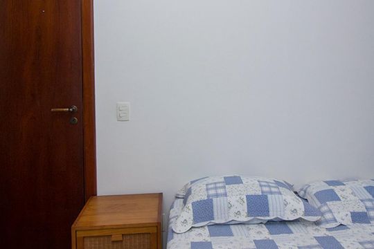 Compra de apartamento mobiliado com 4 quartos, 3 suítes e instalações de churrasqueira e academia. — Detalhe Ar condicionado (central)