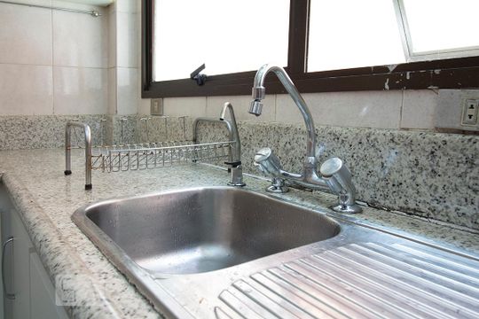 Compra de apartamento mobiliado com 4 quartos, 3 suítes e instalações de churrasqueira e academia. — foto 58