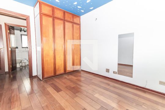 Venda de apartamento no Alto da Lapa, 3 quartos, quintal e churrasqueira no condomínio. — Quarto 2