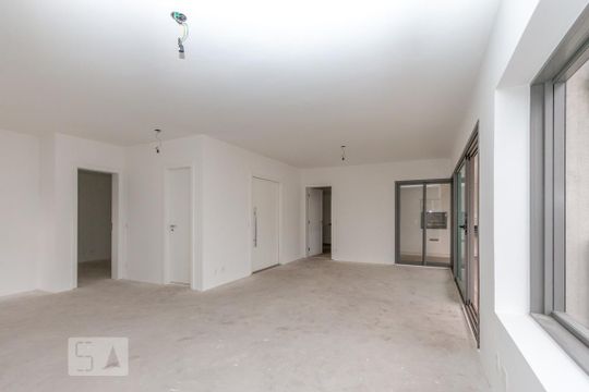 Comprar apartamento em Campo Belo com 3 quartos, varanda gourmet e academia no condomínio. — Sala