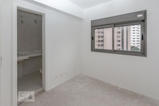 Comprar apartamento em Campo Belo com 3 quartos, varanda gourmet e academia no condomínio. — Suite 2