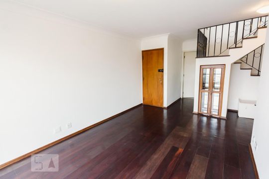 Venda de apartamento com 4 quartos, varanda e varanda gourmet. Ótima opção para comprar. — Sala 1