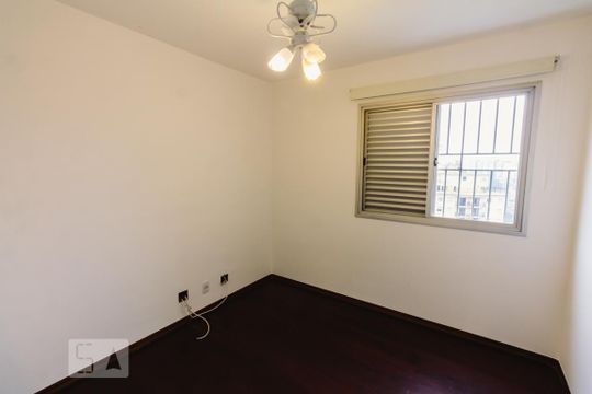 Venda de apartamento com 4 quartos, varanda e varanda gourmet. Ótima opção para comprar. — Quarto 3