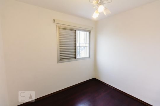 Venda de apartamento com 4 quartos, varanda e varanda gourmet. Ótima opção para comprar. — Quarto 3