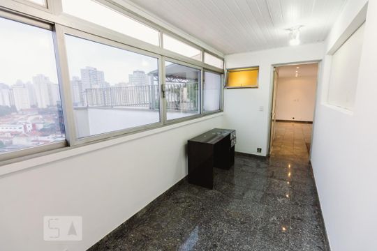 Venda de apartamento com 4 quartos, varanda e varanda gourmet. Ótima opção para comprar. — Quarto 4
