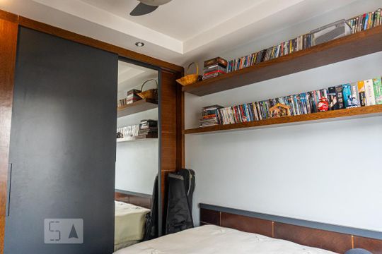 Venda de apartamento com 4 quartos, varanda gourmet, piscina e churrasqueira. — Quarto 1