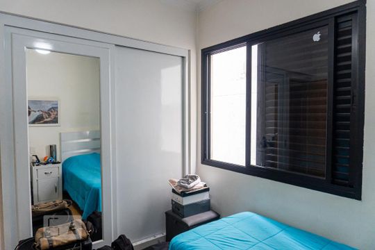 Venda de apartamento com 4 quartos, varanda gourmet, piscina e churrasqueira. — Quarto 2