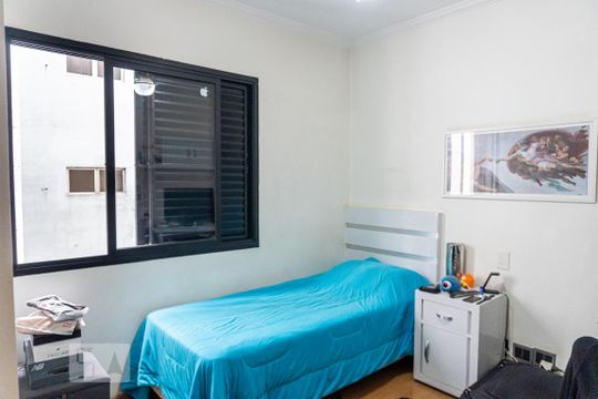 Venda de apartamento com 4 quartos, varanda gourmet, piscina e churrasqueira. — Quarto 2