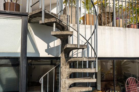 Venda de apartamento com 4 quartos, varanda gourmet, piscina e churrasqueira. — Piscina da Cobertura