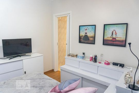 Venda de apartamento com 4 quartos, varanda gourmet, piscina e churrasqueira. — Suíte 1