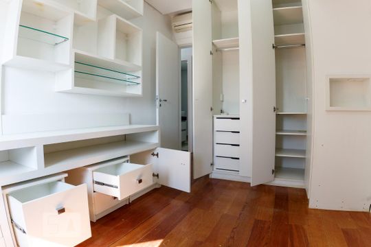 Venda de apartamento na Vila da Saúde com varanda e piscina no condomínio. — Quarto 1