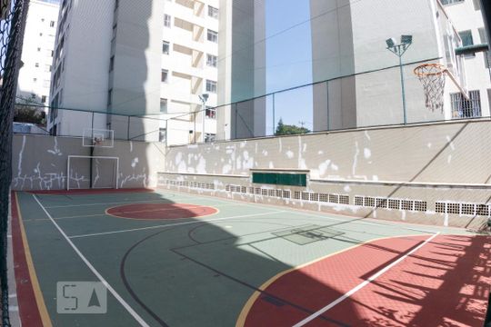 Venda de apartamento na Vila da Saúde com varanda e piscina no condomínio. — Área comum - Quadra