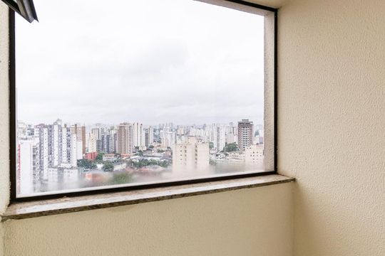 Apartamento para comprar com 3 quartos, piscina e jardim. Venda disponível. Aproveite essa oportunidade! — Terraço