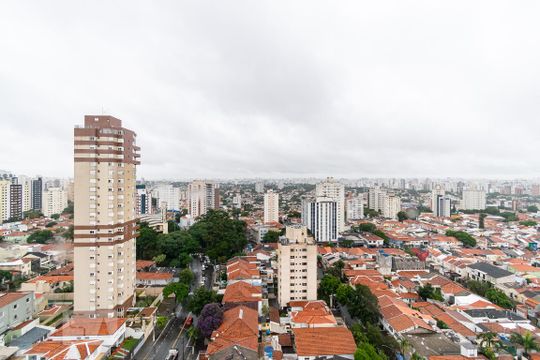 Apartamento para comprar com 3 quartos, piscina e jardim. Venda disponível. Aproveite essa oportunidade! — Vista da Cozinha