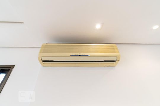 Apartamento para comprar com 3 quartos, piscina e jardim. Venda disponível. Aproveite essa oportunidade! — Detalhe da Sala