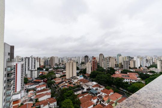Apartamento para comprar com 3 quartos, piscina e jardim. Venda disponível. Aproveite essa oportunidade! — Vista do Terraço