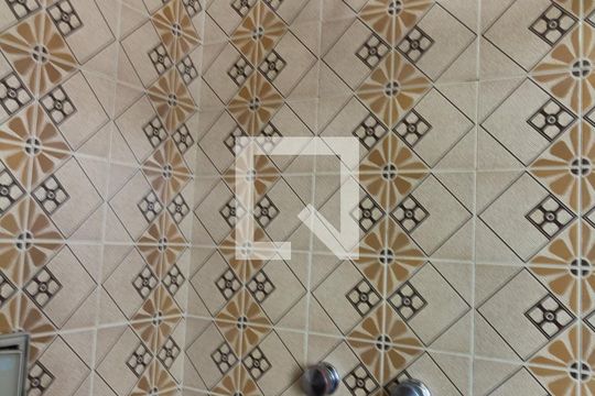 Compra apartamento com varanda gourmet e closet. Três dormitórios disponíveis para compra agora! — Banheiro